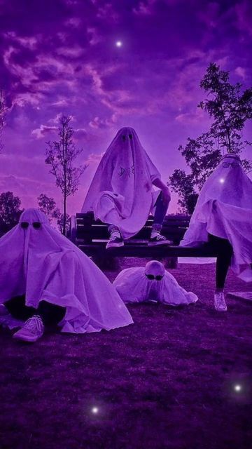 Sheet Ghosts, Purple Skies, Dark Purple Wallpaper, Ghost Photography, Modern Graphic Art, Purple Vibe, Lavender Aesthetic, Anime Boy Sketch, Dark Purple Aesthetic