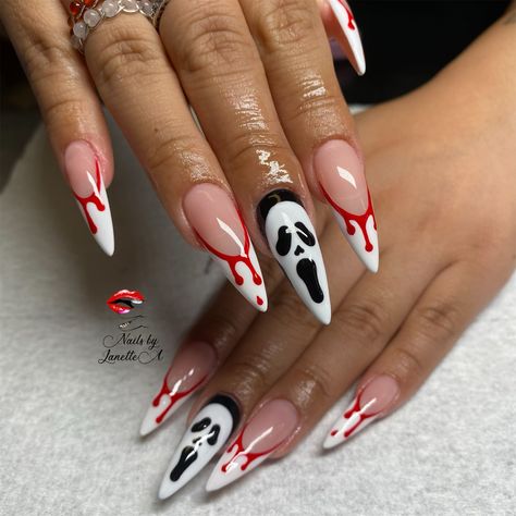 Almond Acrylic Halloween Nails, Nails Acrylic Almond Halloween, Holloween Nails Almond, Almond Halloween Acrylic Nails, Spooky Nails 2024, Short Sharp Almond Nails, Almond Spooky Nails, Almond Nails Halloween Designs, Halloween Stilleto Nail Designs