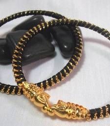 Black Beads Bangles, Golden Bangles Set, Beads Bangles, Golden Bangles, Baby Jewelry Gold, Kids Gold Jewelry, Antique Gold Jewelry Indian, Online Gold Jewellery, Gold Jewelry Simple Necklace