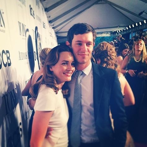 Leighton Meester and Adam Brody Adam Brody, Hollywood Couples, Leighton Meester, Tv Couples, Hollywood Fashion, Perfect Love, Tony Awards, Power Couple, The One And Only