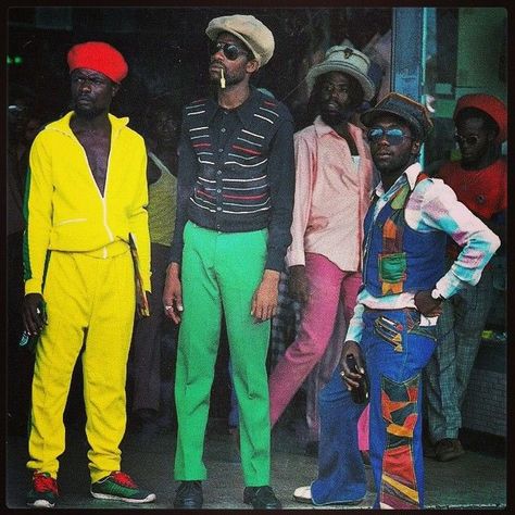 Archive Africa on Twitter: "Jamaica , 1970s /80s /90s.… " Dancehall Outfits, Amen Break, Outfits Men Streetwear, Reggae Artists, Reggae Style, Jamaican Culture, Roots Reggae, Kingston Jamaica, Rocker Style