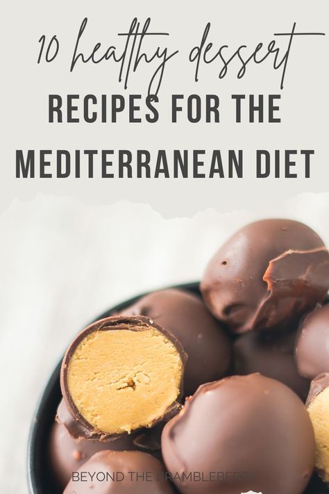 In this blog post, I’m sharing my favorite healthy desserts that are perfect if you are following the Mediterranean diet. - mediterranean diet for beginners | mediterranean diet meal plan | mediterranean diet recipes | weight loss recipes | clean eating recipes | healthy dessert recipes | gluten free recipes | dairy free recipes | meal prep recipes | low carb recipes Mediteranian Vegetarian Recipes, Mediteranian Dinner Recipes, Mediterranean Diet For Hormones, Medditeranean Diet Desserts, Meteranian Diet Snacks, Mediterranean Cookie Recipes, Healthy Mediterranean Diet Desserts, Mediterranean Diet Antiinflammatory, Mediterranean Diet Overnight Oat Recipes