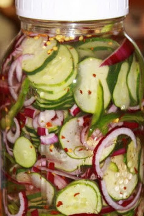 Cucumber Salad In A Jar, Cucumber Salads, Vinegar Salad, Easy Cucumber Salad, Cucumber Recipes Salad, Pickled Veggies, Salad In A Jar, Cucumber Recipes, Kampot