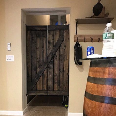 Swinging Bar Doors, Saloon Doors Laundry Room, Saloon Doors Bathroom, Rustic Shower Doors, Swinging Doors Kitchen, Caffe Ideas, Saloon Doors Swinging, Salon Doors, Saloon Ideas