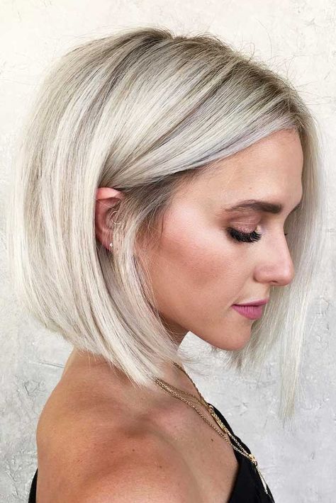 50 Platinum Blonde Hair Shades and Highlights for 2019 | LoveHairStyles Blond Balayage, Stylish Short Hair, Short Hair Wigs, Hair Shades, Platinum Blonde Hair, Trending Hairstyles, Bob Haircut, Short Blonde Hair, Short Wigs