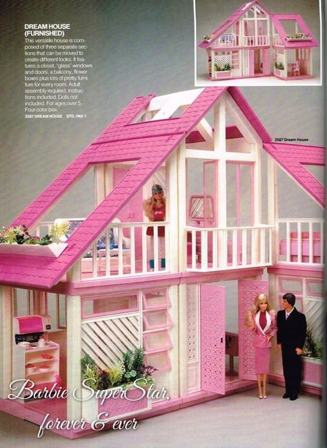 Barbie Townhouse, Cottage Images, Vintage Christmas Toys, Barbie 2000, Transforming Furniture, Barbie Doll House, Dream Cottage, Vintage Mom, Victorian Dolls