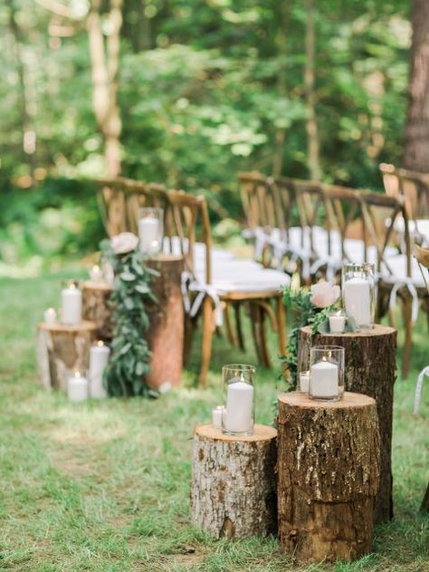 Logs At Wedding Tree Stumps, Simple Small Wedding Decorations, Wedding Ideas In Forest, Small Wedding Ideas Western, Woodland Wedding Aisle, Wedding Decor Aisle Outdoor, Stumps Wedding Decor, Simple Wedding In The Woods, Tree Trunk Wedding Decor