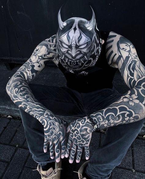 Monthly Aesthetic, Man Tattoos, Japanese Demon Tattoo, Oni Mask Tattoo, Oni Tattoo, Hannya Mask Tattoo, Aesthetic 2023, Blackout Tattoo, Tattoo Magazine