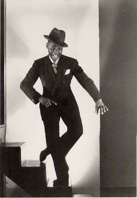 Mr Bojangles, 1935    Bill ("Bojangles") Robinson,,started  dancing professionally at age 7. He invented the stair tap routine,and was one of the world's greatest tap dancers. He was in 15 films,but his movie fame came primarily from Shirley Temple movies.       photographed by George Hurrel Bill Robinson, Mr Bojangles, Classic Dance, Black Dancers, George Hurrell, Dance Aesthetic, Dance Forever, Tap Dancer, Jitterbug