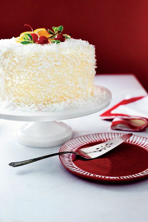 Ambrosia Coconut Cake Ambrosia Cake, Peppermint Cake, Peppermint Cheesecake, Italian Cream Cakes, Coconut Cake Recipe, Gateaux Cake, Gingerbread Cake, Signature Dishes, Coconut Cake