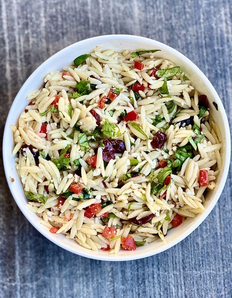 Cranberry Orzo Salad, Orzo Cranberry Salad, How To Cook Orzo, Pecan Salad, Cranberry Salad, Orzo Salad, Orange Salad, Winter Salad, Feta Salad