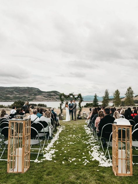 Utah Outdoor Wedding, Utah Wedding Venues Outdoor, Utah Wedding Venues, Forest Wedding Venue, Outdoor Wedding Ideas, Salt Lake City Wedding, Wedding Venues Utah, Beautiful Outdoor Wedding, Outdoor Engagement Photos