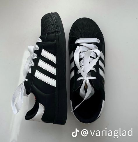 Ribbon Shoe Laces, Black Superstar, Ribbon Shoes, Aesthetic Outfit Ideas, Causal Outfits, Shoe Inspo, Aesthetic Shoes, Swag Shoes, Shoes Adidas