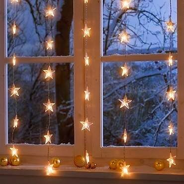 Star holiday lights in window Noel Christmas, Holiday Lights, My New Room, Dream Room, New Room, The Window, Future House, Winter Christmas, Fairy Lights