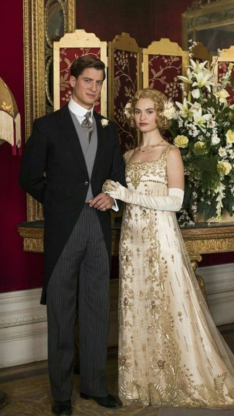 Rose And Atticus Downton Abbey, Downton Abbey Wedding, Downton Abbey Costumes, Gatsby Wedding Dress, Edwardian Wedding, Downton Abbey Fashion, Downton Abby, Historical Movies, Gatsby Style