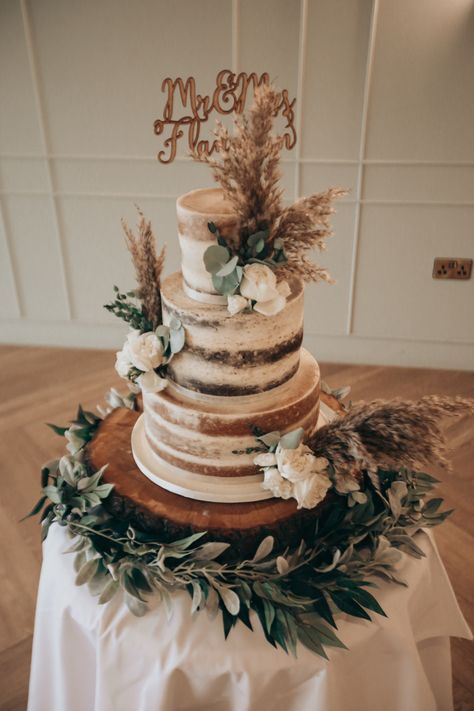 3 Layer Wedding Cake Rustic, Rustic Wedding Cake Pampas, Wedding Cake With Pampas Flowers, 3 Tier Wedding Cake Semi Naked, Rustic Bohemian Wedding Cake, Pampas And Eucalyptus Wedding Table, Wedding Cakes Pampas, Bare Icing Wedding Cake, 2 Teir Cakes Wedding Rustic