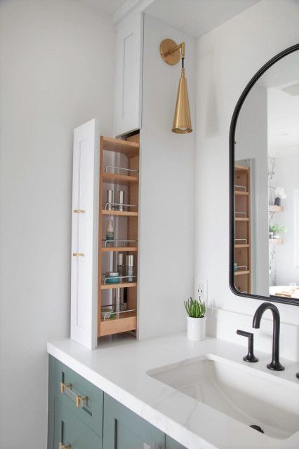 Houzz Bathroom, Island Kitchens, Kitchens Ideas, Bold Statements, Decorating Kitchen, Modern Farmhouse Bathroom, Kitchen Ceiling, Remodeling Kitchen, Cabinet Kitchen