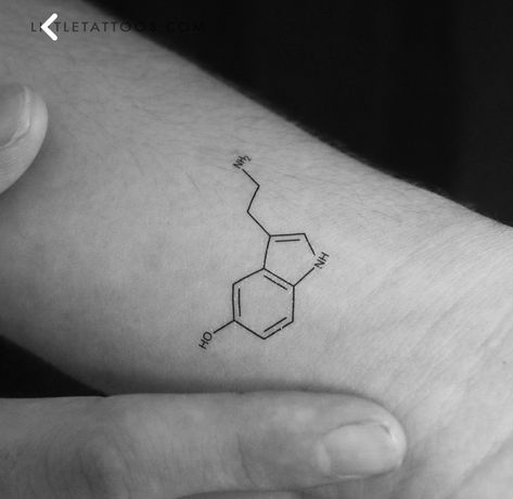 Chemical Bond Seratonin, Cute Science Tattoos, Molecular Structure Tattoo, Compound Tattoos, Chemical Tattoo Ideas, Chemical Compound Tattoo, Seratonin Small Tattoo, Chemistry Tattoos, Caffeine Molecule Tattoo