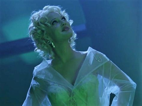 Who are Sugar and Spice in Batman Forever? | I'll Get Drive-Thru Drew Barrymore Style, Spice Image, The Batman Movie, Debi Mazar, Batman Forever, The Riddler, Harvey Dent, Batman Comic Books, Heroes And Villains