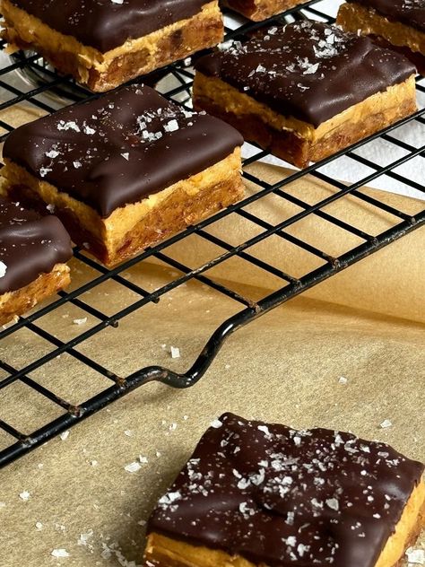 No-Bake Date and Peanut Butter Squares  — Worn That Already Date And Peanut Butter Recipes, Mid Day Squares Copycat Recipe, Date Squares Healthy, Chocolate Peanut Butter Dates, Healthy Date Squares, Date And Peanut Butter, Butter Squares, Peanut Butter Squares, Clean Treats