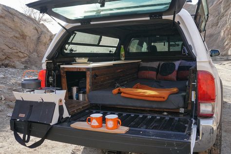 3 DIY Truck Camper Builds - Review & Guide — Reform Life Camper Topper Truck Camping, Tacoma Truck Bed Camping, Hearse Camper, Truck Bed Camping Diy, Truck Bed Living, Tacoma Camping, Truck Topper Camping, Truck Cap Camping, Truck Topper Camper