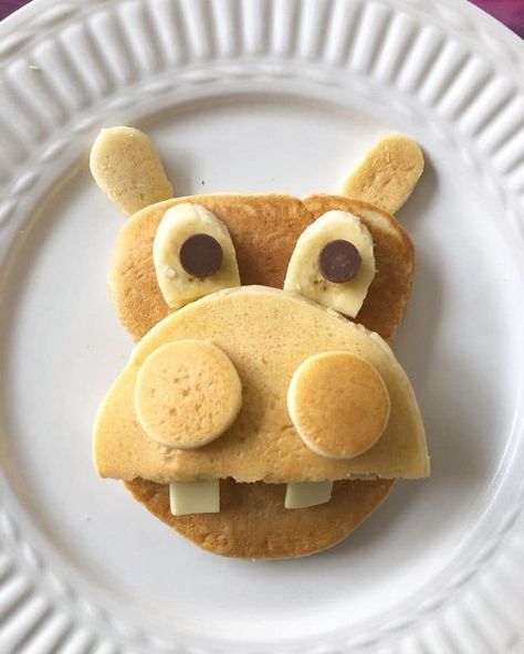 Hello, Yummy - Hippo Pancakes 🥞 🦛 cute!! More cute... Animal Shaped Foods, Kids Pancakes, Pancake Art, Vanilla Recipes, Food Art For Kids, Easy Food Art, Fun Kids Food, Savoury Cake, Breakfast For Kids