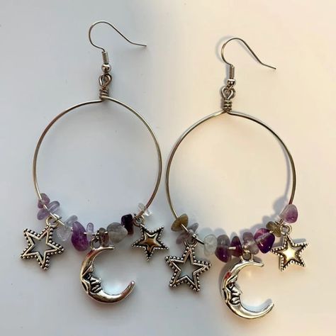 Handmade Lightweight Moon And Stars Hoop Earrings Smiling Moon, Fun Jewelry, Diy Crystals, Moon Jewelry, Hippie Jewelry, Moon Charm, Moon And Stars, Fancy Jewelry, Moon Stars