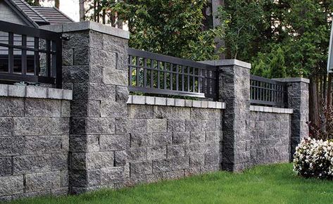 patio wall - AB Courtyard Fence With Stone Columns, Retaining Wall Garden, Exterior Fence, Concrete Fences, Craftsman Style Porch, Pervious Concrete, Garden Retaining Wall, Walled Courtyard, Privacy Wall