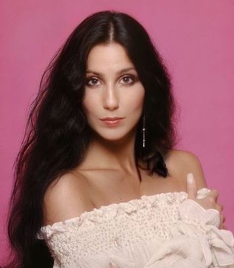 Cher 70s Hair, 70s Cher Hair, Cher Hairstyle 70s, Cher 70s Aesthetic, Cher Aesthetic 70s, Cher Style 1970s, 70s Beauty Icons, Cher Hair 1970s, Cher Astethic