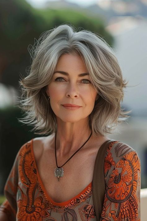 Chic Gray Hair, Modern Grey Hairstyles, Hairstyles Over 60 Older Women Grey Hair, Silver Hair Over 50, Grey Hair Inspiration Older Women, Grey Hair Haircut, Highlights For Gray Hair Over 50, Dark Hair With White Highlights, Layered Gray Hair