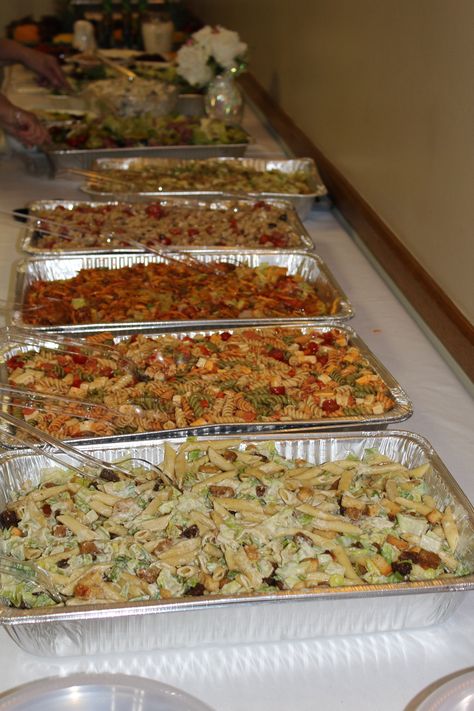 Wedding shower salad bar thanks to my amazing friends and family who are excellent cooks! Wedding Salad Ideas, Wedding Salad Bar, Pasta Bar Ideas Buffet, Dinner Party Pasta, Dinner Party Buffet, Wedding Salad, Bbq Wedding Reception, Buffet Style Dinner, Diy Wedding Food