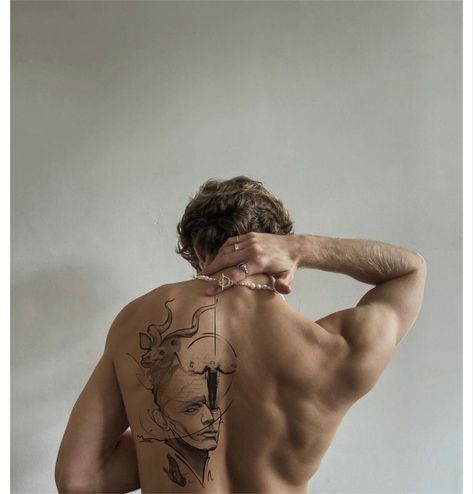 Back Tattoos For Guys Upper, Inside Bicep Tattoo, Unique Hand Tattoos, Tummy Tattoo, Small Back Tattoos, Tatted Men, Upper Back Tattoos, Phrase Tattoos, Tattoo Concepts