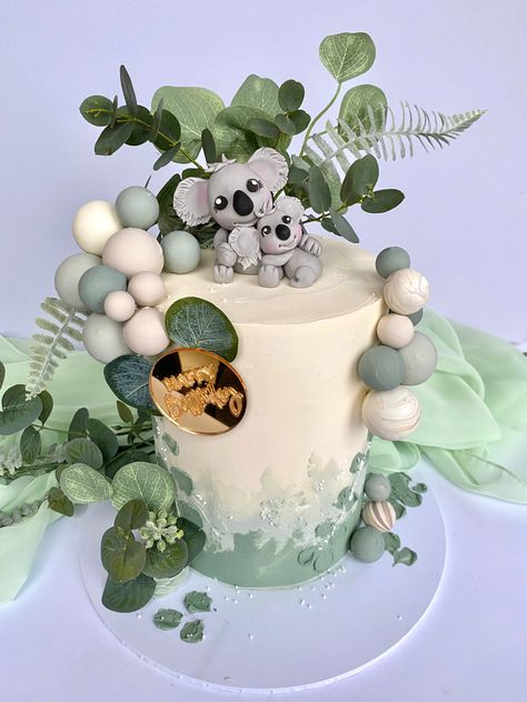 Koala 1st Birthday Party, Koala Cakes Birthday, Koala Cake Ideas, Koala Cake Birthday Kids, Koala Themed Birthday Party, Koala Birthday Cake, Koala Birthday Party, Koala Cake, Koala Party