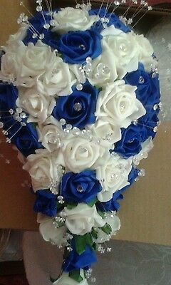 White Bridal Bouquet, White Bridal, Bridal Flowers, Tear Drop, Quince, Hanukkah Wreath, Bridal Bouquet, Bouquets, Royal Blue