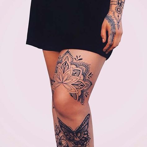 23 Sexy Leg Tattoos for Women You'll Want to Copy | StayGlam Above The Knee Tattoo Ideas, Tato Joker, Traditional Mandala Tattoo, Back Of Thigh Tattoo, Tato Mandala, Traditional Mandala, Mandala Tattoos, Marquesan Tattoos, Inspiration Tattoos