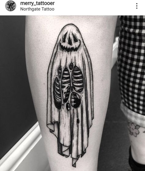 Creepy Ghost Tattoo, Halloween Hand Tattoo, Small Spooky Tattoos, Satanic Tattoo, Random Tattoos, Satanic Tattoos, Tattoo Halloween, Ghost Tattoo, Spooky Tattoos