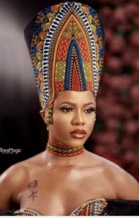 African Head Dress, Cultural Wear, Tall Hat, African Goddess, African Hats, African Wedding Attire, African Ladies, African Dashiki, African Head Wraps