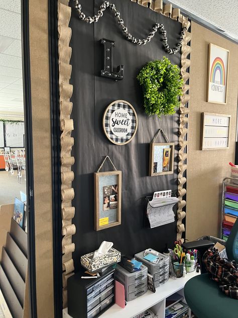 Reading And Math Bulletin Board Ideas, Gallery Wall In Classroom, Vintage Teachers Desk Makeover, Rustic Classroom Ideas, High School Sped Classroom Decor, Vintage Bulletin Board Ideas, Black Bulletin Board Classroom, Aesthetic Classroom Decor Middle School, Dark Boho Classroom