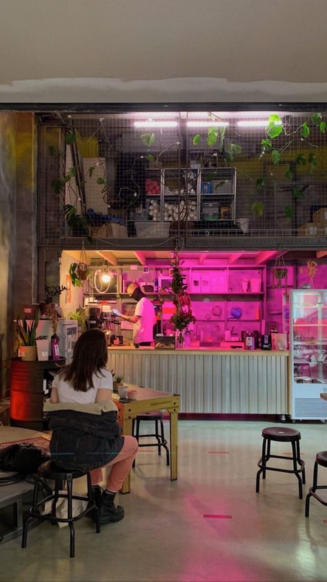 Punk Coffee Shop, Edgy Coffee Shop, Peerspace Ideas, Art Gallery Coffee Shop, Coffee House Design, Starting A Coffee Shop, Hipster Coffee, Taco Restaurant, Surf Coffee