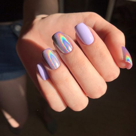 Pastel Iridescent Nails, Material Gworl, Pastel Nails Designs, Chrome Nails Designs, Dip Nails, Cat Eye Nails, Pastel Nails, New Year's Nails, Dipped Nails