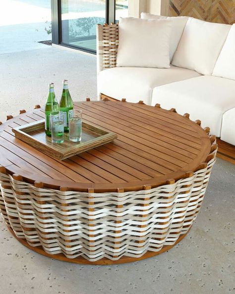 Coffee table Round Coffee Table Diy, Wood Coffee Table Design, Table Outdoor, Diy Coffee Table, Teak Frame, San Martin, Diy Storage Furniture, Furniture Outdoor, Coffee Table Design