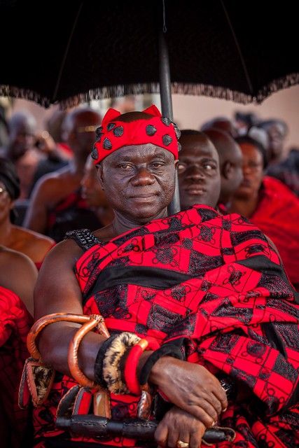 Ashanti funeral in kumasi | I attended the Ashanti funeral i… | Flickr African Kings, Ashanti People, Kumasi Ghana, We The Kings, Black Royalty, African Royalty, Wakanda Forever, African Heritage, Black Stars