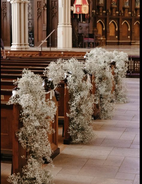 Flowers For Mary Catholic Wedding, Church Alter Flower Decoration Wedding, Wedding Ceremony Altar Decorations, Church Wedding Altar Decorations, Wedding Alter Ideas Church, Flowers For Church Wedding, Wedding Church Decorations Catholic, Biblical Wedding Ideas, Church Altar Decorations Wedding