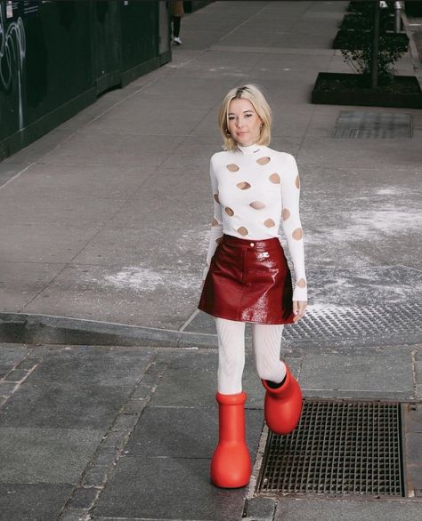 Outlander Magazine on Twitter: "Sarah Snyder for MSCHF (2023) https://t.co/PcxqRreFcT" / Twitter Big Red Boots, Sarah Snyder, Outlander Magazine, Rider Boots, Cartoon Shoes, Womens Rain Boots, Astro Boy, Slip On Boots, Red Boots