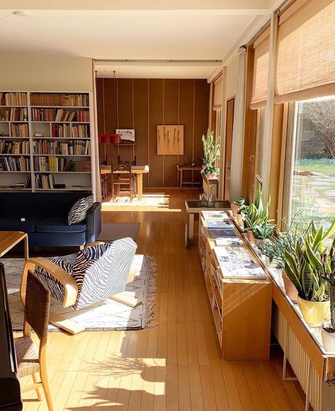 Finnish Home Decor, Finnish Interior Design, Alvar Aalto Interior, Alvar Aalto House, Aalto House, Finnish Home, Finnish Architecture, Aino Aalto, Finnish House