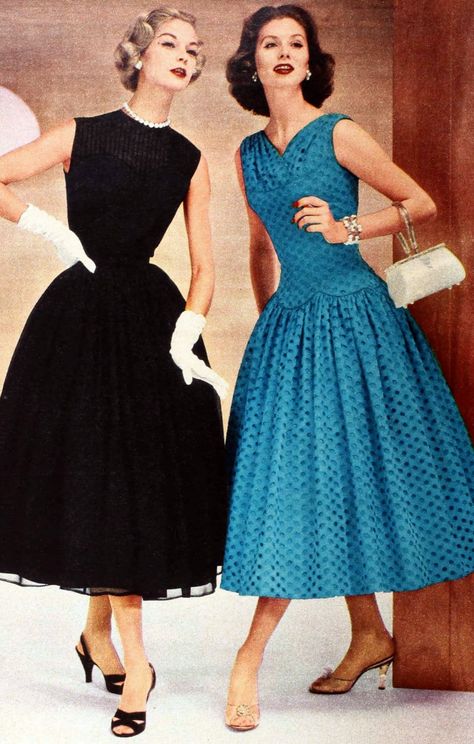 Crinolines & petticoat skirts were big style in the 1950s... and in the 1850s 6 1950 Fashion Women, 1950 Outfits, 1950 Dress, 50s Clothing, 1950s Prom Dress, 1950 Women, 1950s Woman, 1950s Fashion Women, 1950s Cocktail Dress