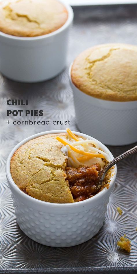 A simple recipe to use up leftover chili! Baked up in a personal-sized portion, and topped with a delicious cornbread topping! Things To Do With Cornbread, Simple Fall Dinner Recipes, Mini Ramekin Recipes, Snack Supper Ideas, Fall Supper Ideas, Winter Meal Ideas, Gf Cornbread, Fall Meal Ideas, Chili Pot Pie