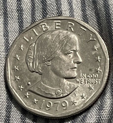 ad eBay - Find many great new & used options and get the best deals for 1979 Susan B Anthony Liberty [Rare FG - Frank Gasparro] ONE DOLLAR U.S. Coin at the best online prices at eBay! Free shipping for many products! Silver Dollar Coin Value, Dollar Coin Value, Rare Gold Coins, Rare Coin Values, Money Board, Old Pennies Worth Money, Sell Old Coins, Coin Organizer, Old Coins Value