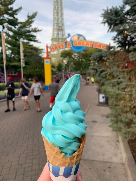 Blue Ice Cream Aesthetic, Kings Island Outfit, Kings Island Aesthetic, Ice Cream Summer Aesthetic, Water Park Aesthetic, July Aesthetic, Fair Season, Blue Ice Cream, Island Aesthetic