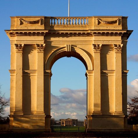 Front Arch Design, Stowe House, Architecture Photography Buildings, Arch Designs, Home Interior Ideas, Architecture Classic, Grill Gate Design, Brutalism Architecture, Entrance Gates Design